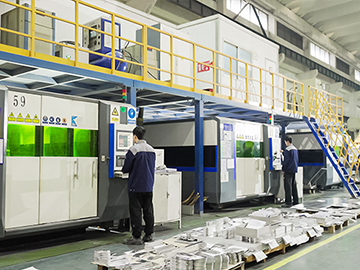 Triple-Head Laser Cutting Workstation with Centralized Material Loading
